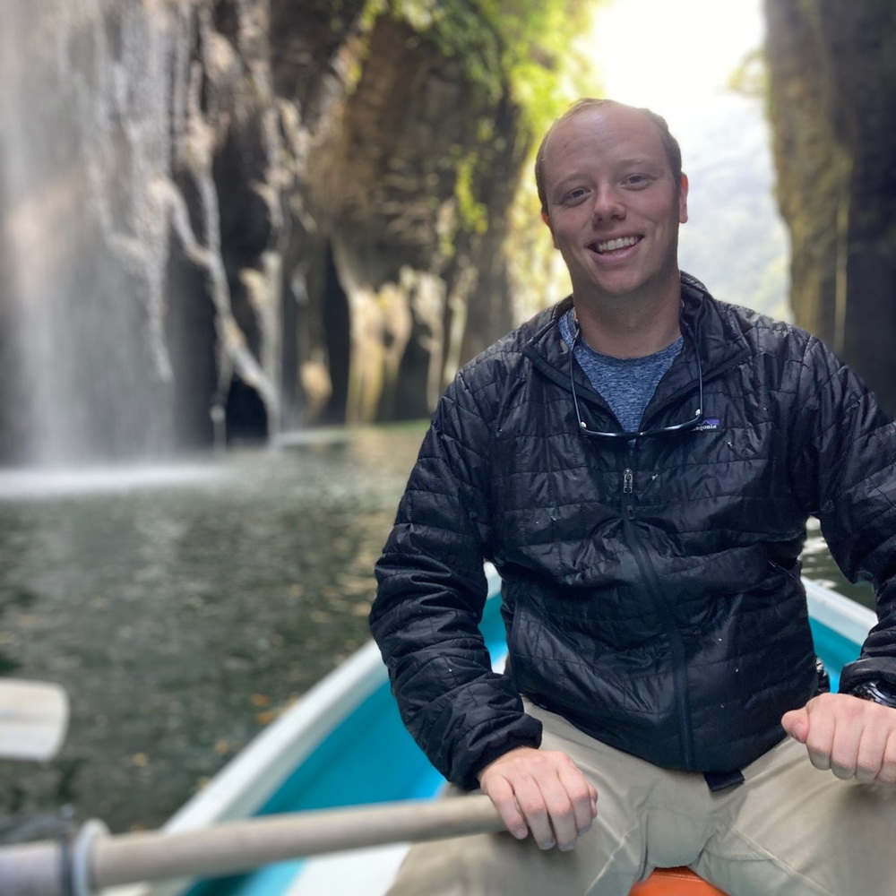 Meet your Posher, Ethan